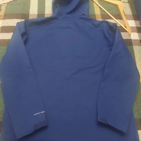 Columbia Blue Performance Jacket - Picture 4 of 5